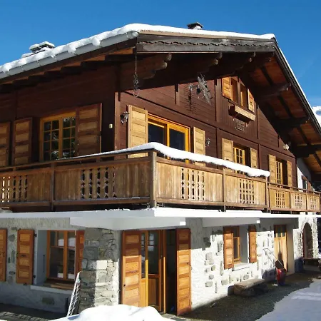 Chalet Le Yatagan Hébergement de vacances